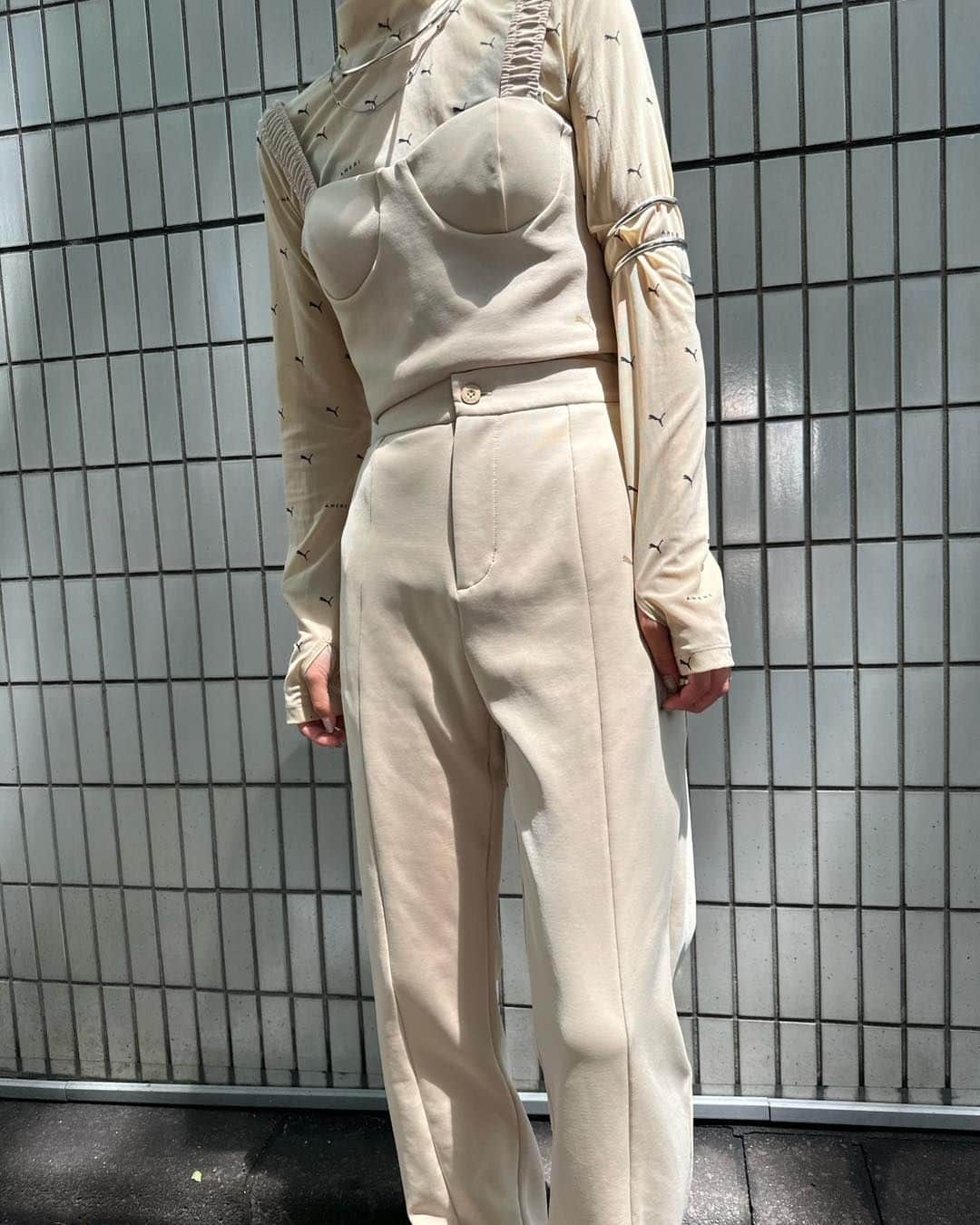 Ameri vintageさんのインスタグラム写真 - (Ameri vintageInstagram)「7.14(Fri)12:00  PUMA×AMERI COLLAB BUSTIER TOP PUMA×AMERI COLLAB JERSEY PANTS will be released.  #pumaxameri #puma  #ameri #amerivintage #shopping #fashion  #japan #knit #tops #dress #skirt #shirt」7月13日 16時30分 - amerivintage