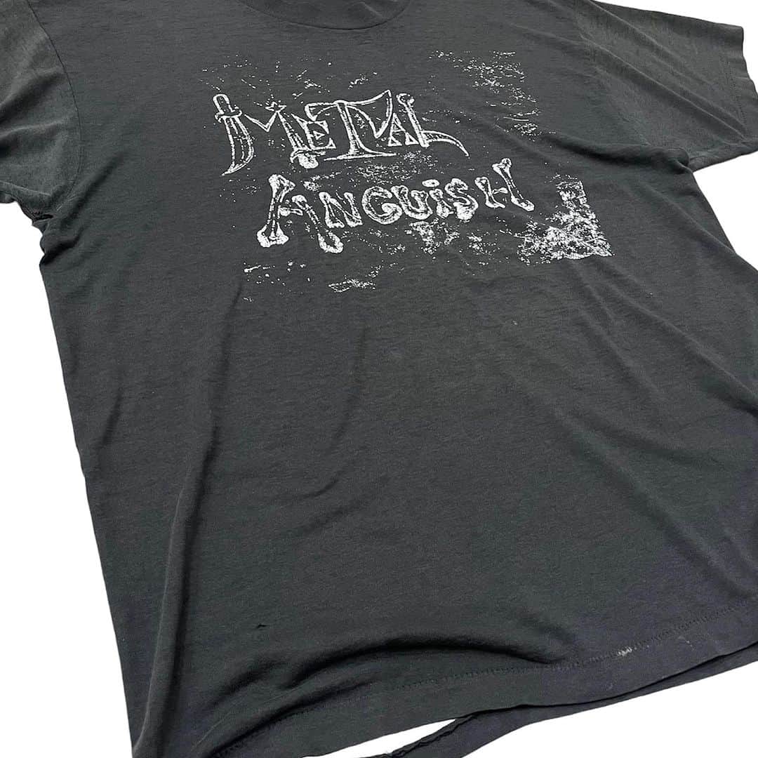 ジャムルさんのインスタグラム写真 - (ジャムルInstagram)「1995's　METAL ANGUISH ¥10800+tax(11880) . アメリカ、ニュージャージー州のマイナー系メタルバンド、METAL ANGUISH。  こちらは1995年にリリースしたアルバム「SWORD and BONE」のTシャツになります。 マイナー過ぎてバンドの詳細はイマイチ判りませんが、このTシャツの雰囲気は一級品です！！ .  タグは欠損、袖、裾共にシングルステッチ。 全体的にかなりの使用感はございますが、カッコ良い1枚だと思います。 ボロ好きの人にもオススメのTシャツです。 .  WEB SHOPに入荷しております。 是非ご覧ください。 jammru.com  #お問い合わせはお電話で承ります #jammru#jammru_tee#vintagetshirt #vintagetee#vintagebandtee#metalanguish #osaka  #fashion  #streetstyle  #streetfashion  #vtg  #vintage  #used  #usedclothing  #古着 #古着屋 #ファッション #70s #80s #90s」7月13日 17時29分 - jammru