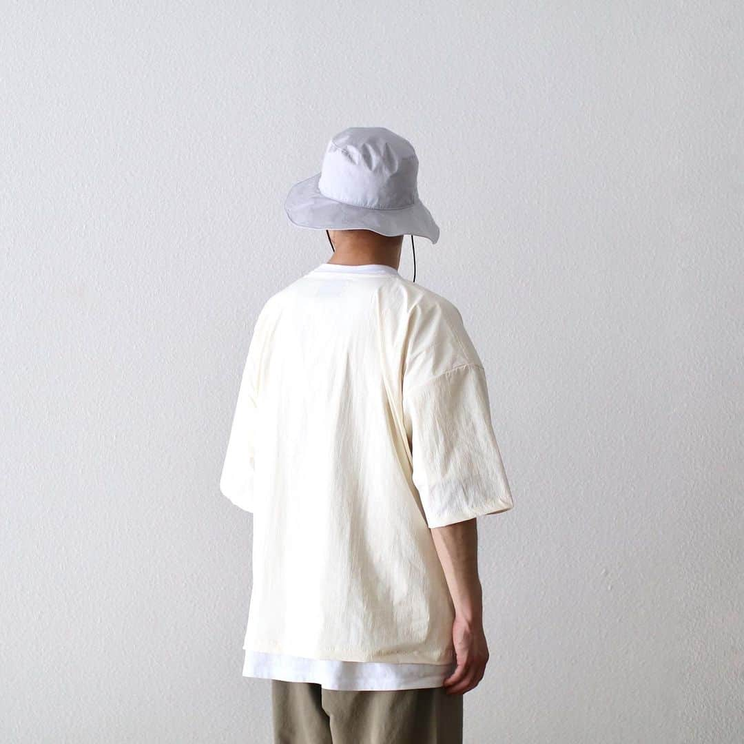 wonder_mountain_irieさんのインスタグラム写真 - (wonder_mountain_irieInstagram)「_  altared / オルタード "Nylon Velcro Henley Neck S/S T-Shirt" ¥ 14,300- _ 〈onlin store / @digital_mountain〉 https://www.digital-mountain.net _  【オンラインストア#DigitalMountain へのご注文】 *24時間受付 *14時までのご注文で即日発送 *1万円以上ご購入で送料無料 tel：084-973-8204  _ We can send your order overseas. Ordering procedure details can be found here. >>http://www.digital-mountain.net/html/page56.html  _ #altared #オルタード _ 実店舗：#WonderMountain  〒720-0043  広島県福山市船町2-23 JR 「#福山駅」より徒歩10分 #ワンダーマウンテン #japan #hiroshima #福山 #福山市 #尾道 #倉敷 #鞆の浦 近く _ WOMEN/GOODS： @hacbywondermountain _」7月13日 17時48分 - wonder_mountain_