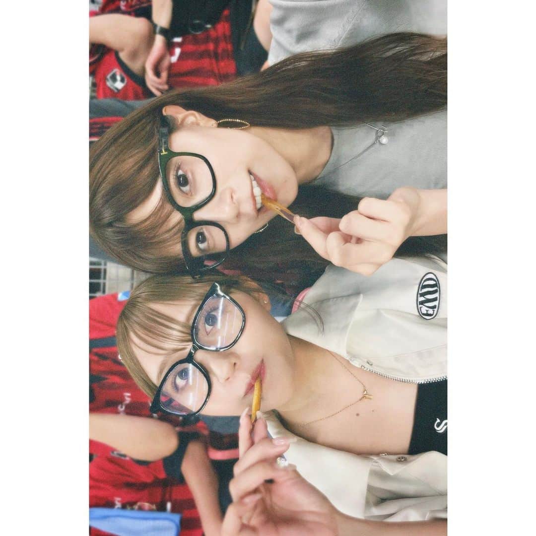 ねおのインスタグラム：「🤍⚽️🤍  つむちとサッカー観戦した日の写真をぺたり！☺︎」