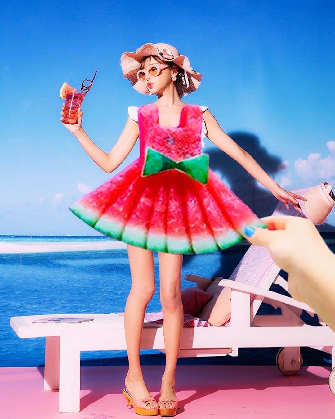 明日花キララのインスタグラム：「スイカワンピ🍉🩵」