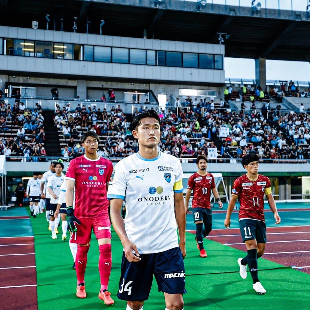 横浜FCさんのインスタグラム写真 - (横浜FCInstagram)「. GAME PHOTOS📷 2023.07.12 wed 天皇杯 JFA 第103回全日本サッカー選手権大会 3回戦 vs.高知ユナイテッドSC @高知県立春野総合運動公園  #天皇杯 #yokohamafc #横浜FC #HAMABLUE #Jリーグ #JLEAGUE  #市川暉記 #西山大雅 #橋本健人 #高井和馬 #ンドカボニフェイス #中村拓海 #清水悠斗」7月13日 18時27分 - yokohamafc_official