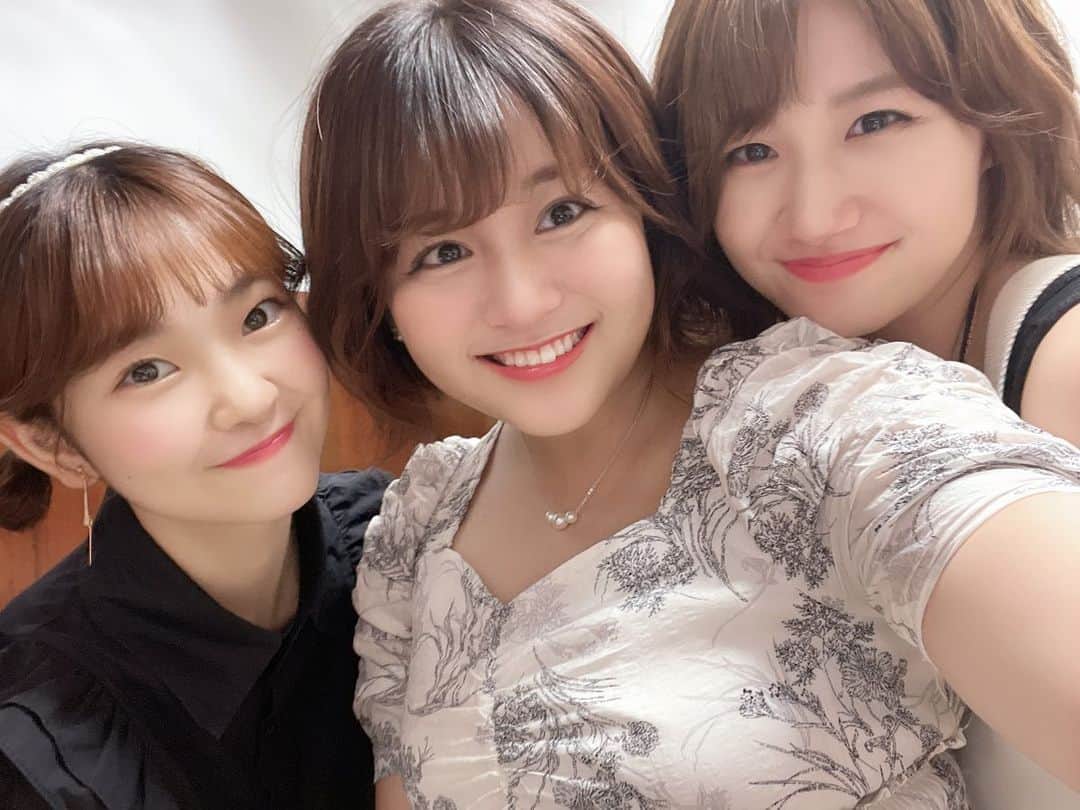 のインスタグラム：「.  好きな人同士が知り合ってくれるの本当幸せ。  GEMの時から応援してくださっている方と 舞台を通して応援してくださっている方が 知り合ってくださるのも本当幸せ。  なんなら皆が同じ空間にいるだけで本当幸せ。 皆大好きで、皆大切な存在です🫶🏻」