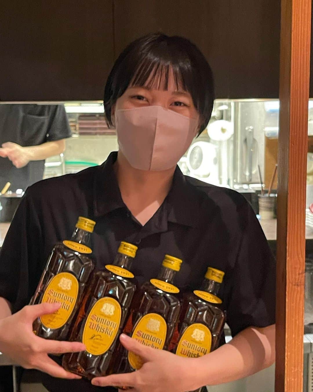 Soba-ya 榛名のインスタグラム：「今週まで角瓶キャンペーン  角瓶1,000円（税込1,100円）キャンペーン（7/3～7/15） 　 【参加方法】インスタ ①  Sobaya榛名のアカウントをフォロー ②  『@Sobaya榛名』を付けて写真をストーリーor フィード投稿 【参加方法】ツイッター ①  ＠Sobayaharuna　のアカウントをフォロー ② 投稿をリツイート （注意）店内飲酒のみ、持ち帰りはできません。各グループー本まで」