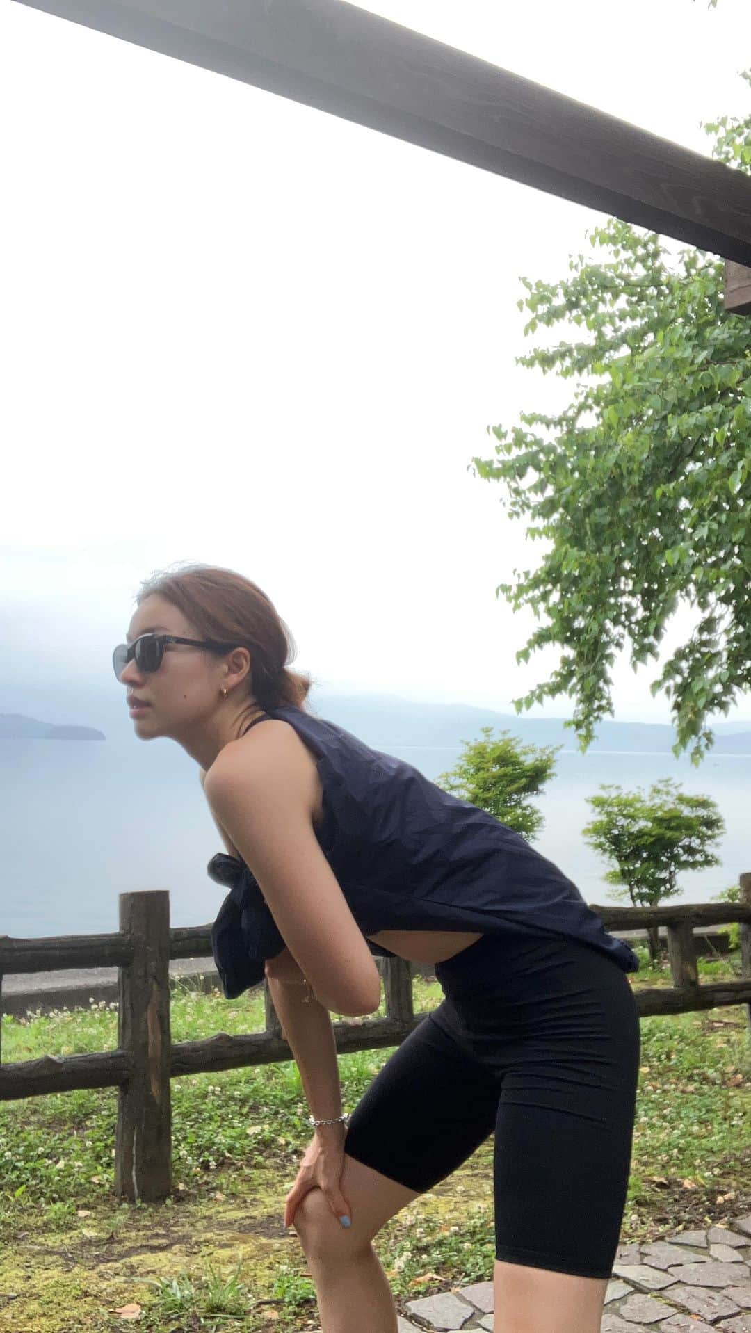 吉田麻衣子のインスタグラム：「. 旅先の6AM 気持ち良すぎる思い出☁️」