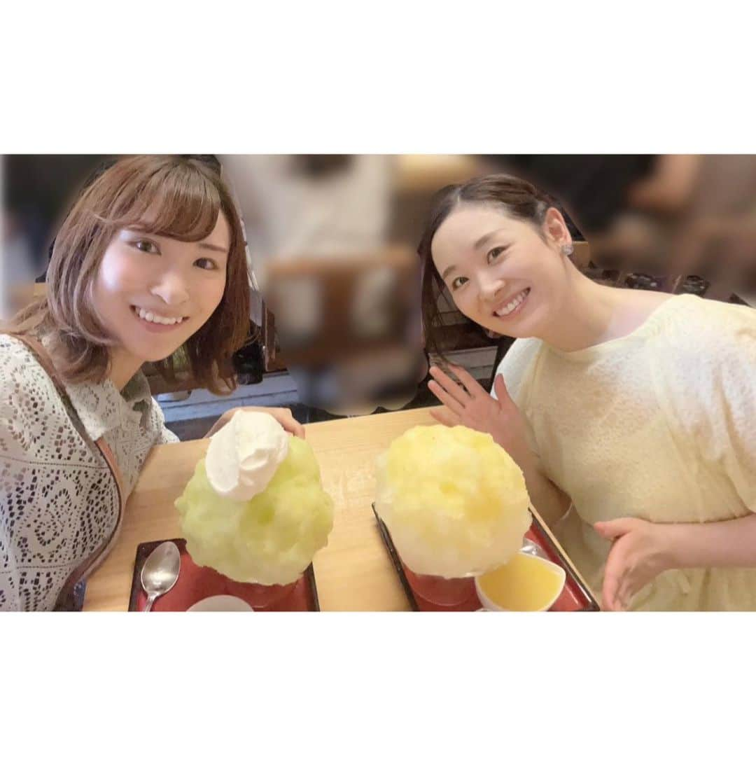 颯希有翔のインスタグラム：「💚🍧💛  さりー#白鳥ゆりや とかき氷を食べましたー😋 暑い中食べるかき氷って最高すぎるのだが？✨メロン×生クリームって魅惑の組み合わせ🍈 今年の夏は特に暑そうなので､また食べたーい💗  #かき氷 #ひみつ堂  #めろん  #宝塚 #宝塚og #月組 #星組  #同期 最高だぜ🙌 かき氷ってどうしたら綺麗に食べられる？」