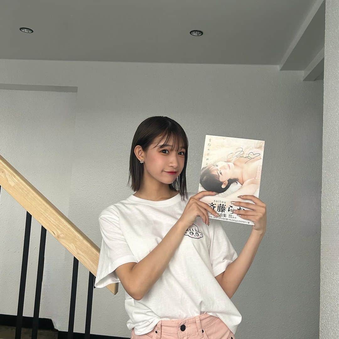 らなさんのインスタグラム写真 - (らなInstagram)「改めて、1st写真集たくさんのご予約ありがとうございました^. .^ ੭ 私の本 ...