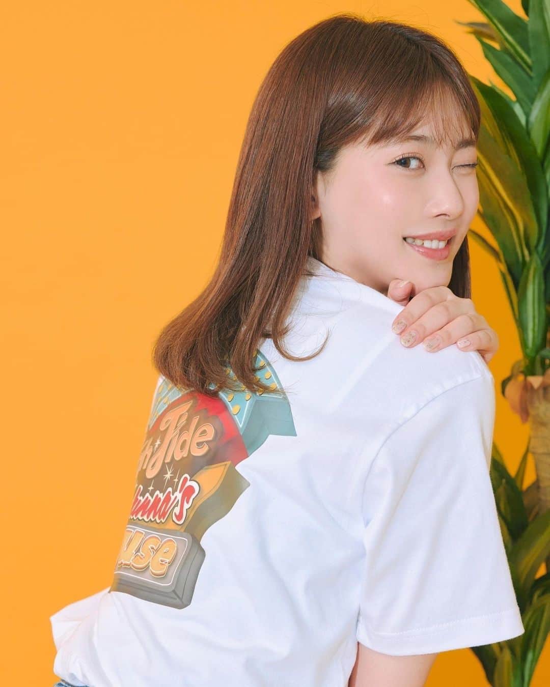 伊藤純奈のインスタグラム：「new goods 🌴🫧🫧🫧」