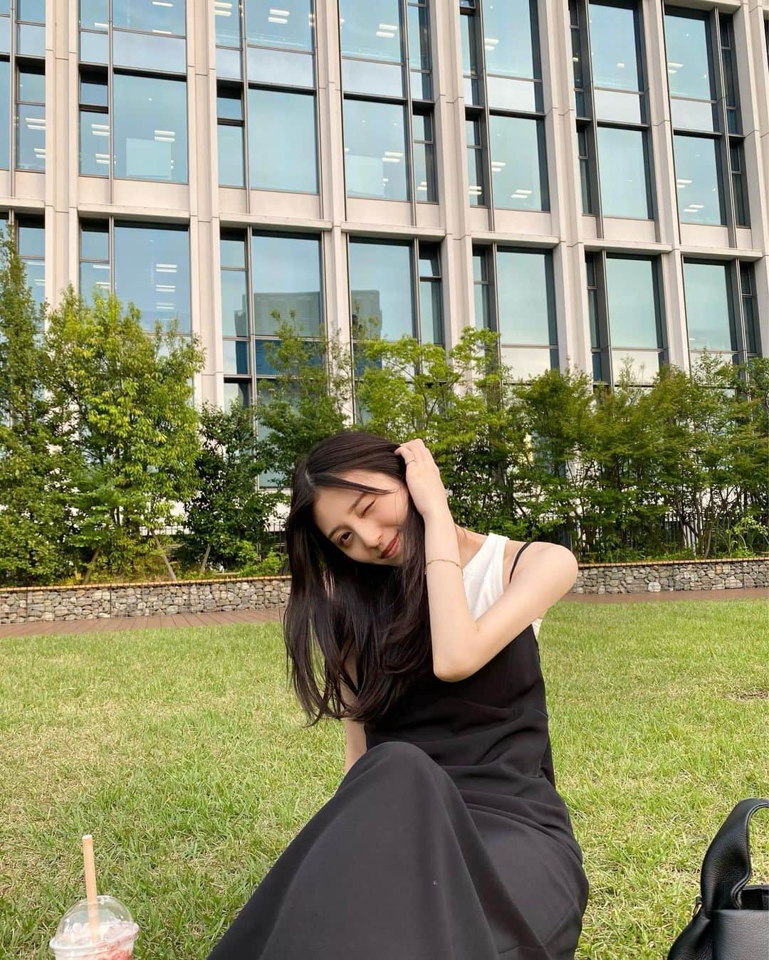 吉井美優のインスタグラム：「🪿🪿🍃」