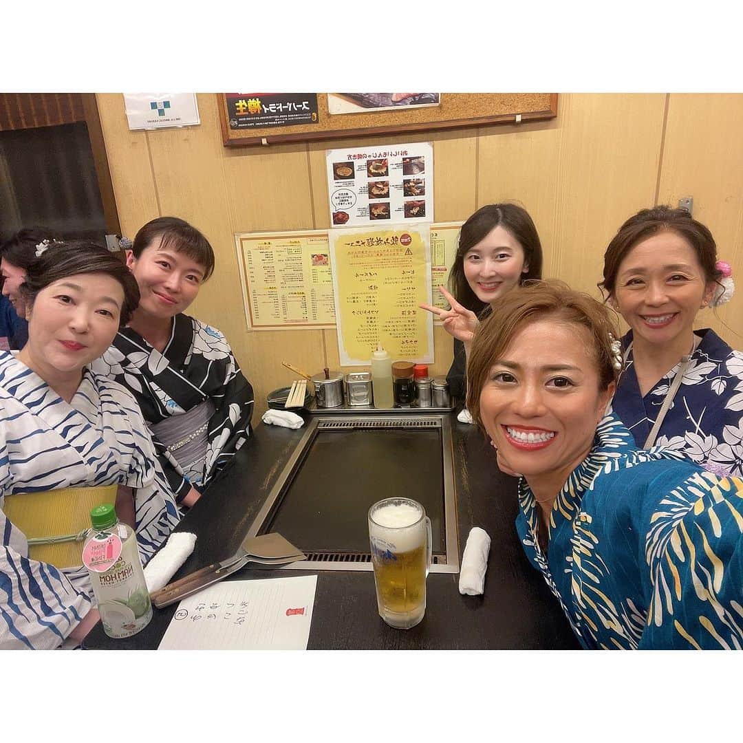 Natsuki（ナツキ）さんのインスタグラム写真 - (Natsuki（ナツキ）Instagram)「🎈👯👯🎈  2023.7.8 ‪🫶🏾💞 二次会は大好きなもんじゃ😋❤️  久々にゆっくりみんなと話せて 楽しかったぁー😍❤️🎉  長年のメンバーも多く、日々楽しくレッスンさせていただけることに本当に本当に感謝です🥹🫶🏾❤️  皆様いつもほんとに ありがとうございます😘𖤐*̩̩͙⸝⋆  #幸せな一日 🩷❤️ #思い出 #ありがとう 🥹🫶🏾 #みんな酒豪 🤣」7月13日 20時55分 - natsukiii78