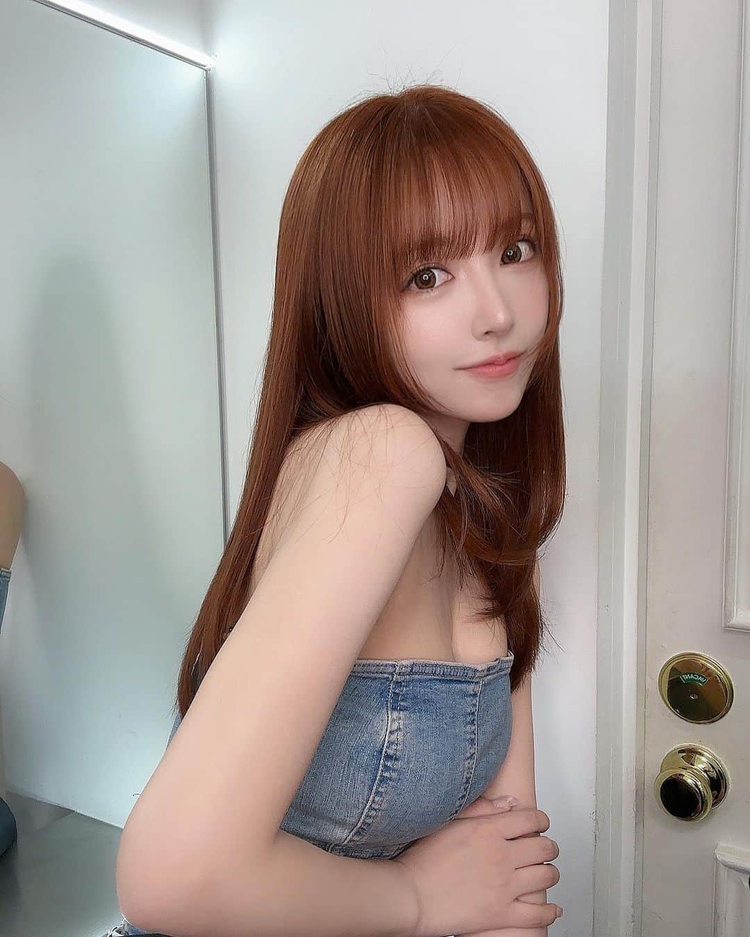 三上悠亜さんのインスタグラム写真 - (三上悠亜Instagram)「髪の毛念願のオレンジ👩🏻‍🦰🍊 うれしいいいい夏ダァ  似合ってる？👶🏻」7月13日 21時23分 - yua_mikami