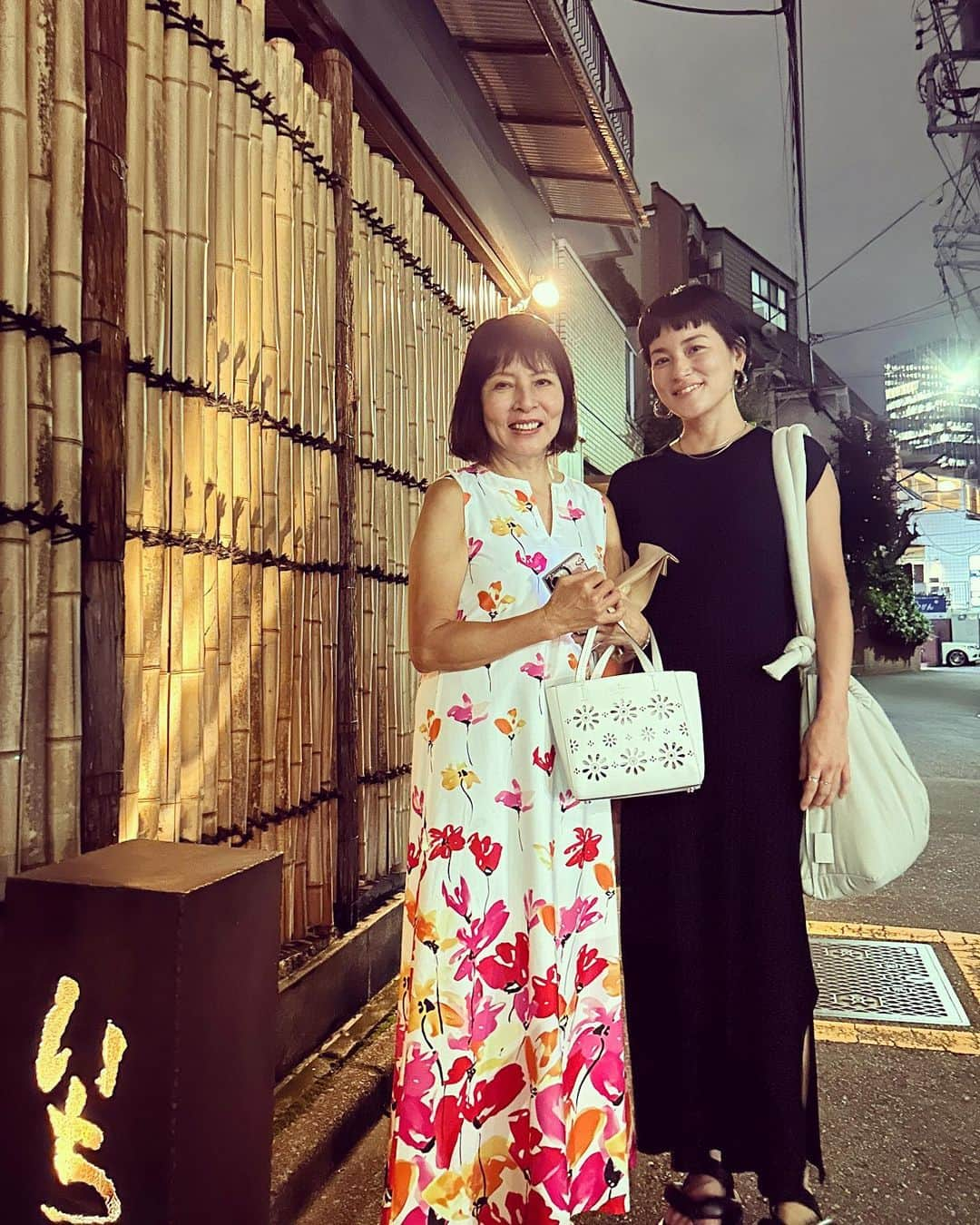 桃生亜希子さんのインスタグラム写真 - (桃生亜希子Instagram)「今日は、ママと久しぶりに2人で夜ごはん。 　ヘルシーな和食がいいって言ったら、初めての所予約してくれて、ゆっくりのんびり話せて楽しい時間。✨❤️✨　 　 　いつも元気で可愛くて、そのまま愛してくれてありがとう。✨ 　 　これからも、益々楽しんで長生きしてね❤️‍🔥😘 　  LOVE🌞」7月13日 21時32分 - pinokosugar