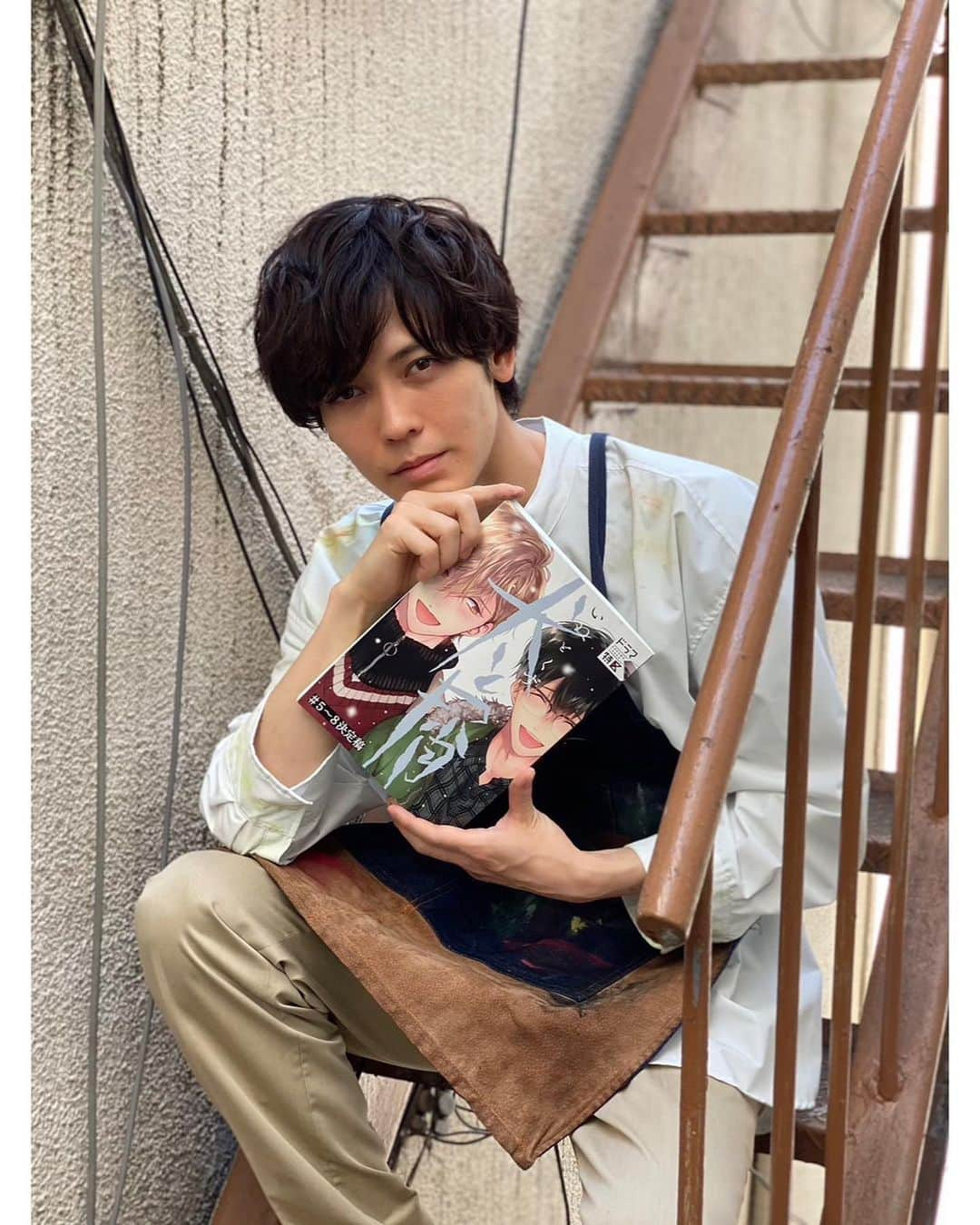 猪塚健太さんのインスタグラム写真 - (猪塚健太Instagram)「.  【出演情報】  ドラマ特区 『犬と屑』 第7話  蛯原匠 役  MBS  7月20日(木) 24:59〜 テレビ神奈川　7月20日(木) 23:30〜  画家です🧑‍🎨世界的に有名な画家です🧑‍🎨 突如登場して一波乱起こします。是非ご覧ください！！！  公式HP https://www.mbs.jp/inutokuzu  #犬と屑 #ドラマ特区」7月14日 7時08分 - kentaizuka