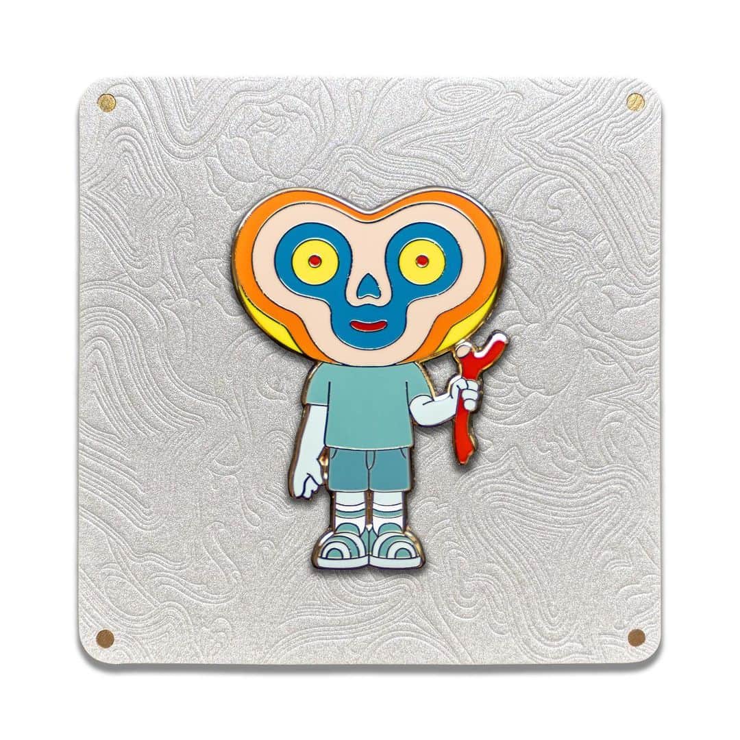 ジェームス・ジーンのインスタグラム：「Trespassers pin sets, in collaboration with @haroshi, will be available from @jamesjeanstore on Tuesday, July 18th at 8am PT in a limited edition of 300 pieces of each type. Pins and T-shirts will also be available on site at @2gpopupstudio July 16 from 11:00-21:00 ⚡️🛹⚡️ @2gtokyo @parco_shibuya_official  @avant.arte  @avantarteinsiders  @nanzukaunderground」
