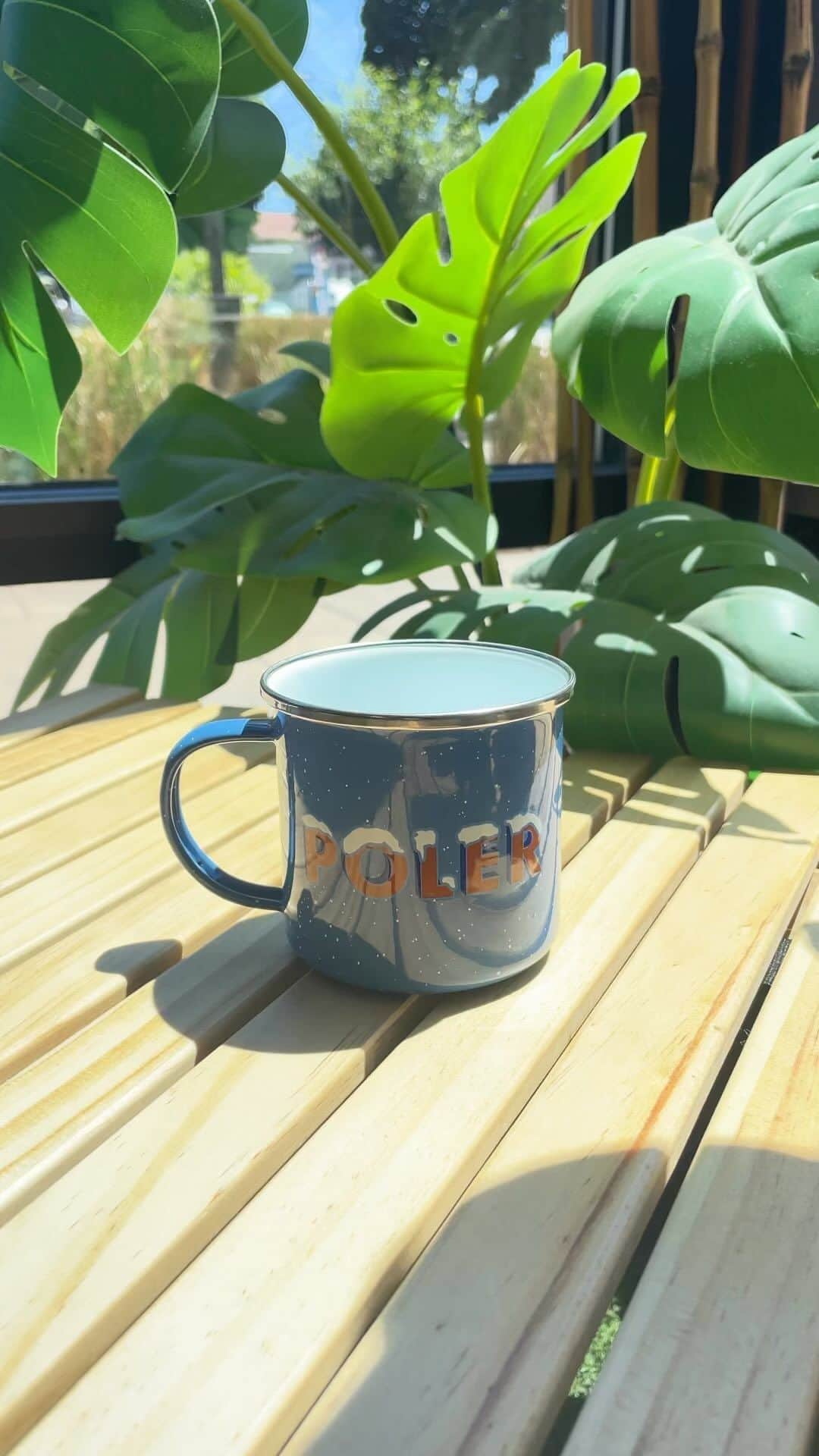 Poler Outdoor Stuffのインスタグラム：「Restock of the ‘Enamel Camp Mug’ In-store now!   #campvibes」