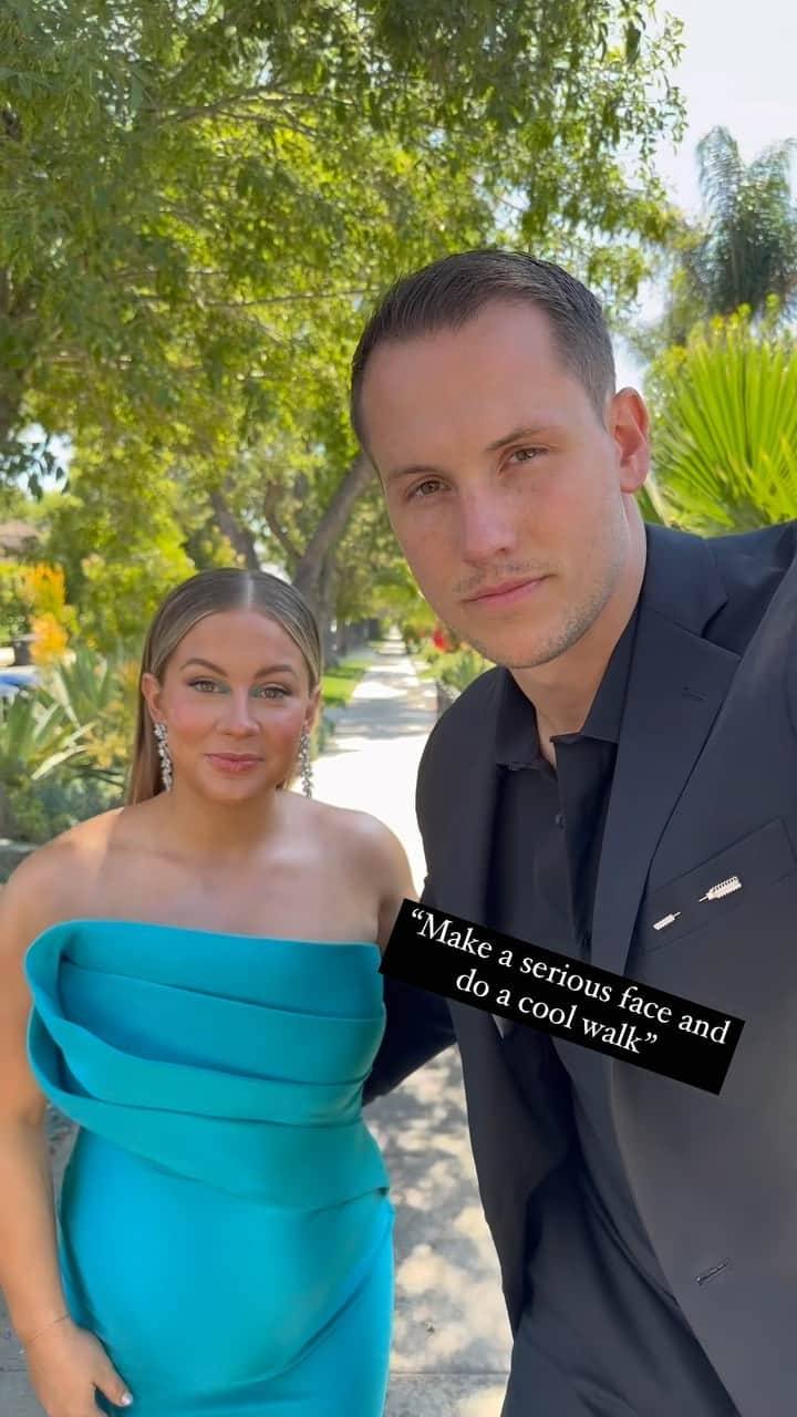 ショーン・ジョンソンのインスタグラム：「mom and dad do fancy date night @andrewdeast #marriage #couples #espys #fancy #redcarpet」