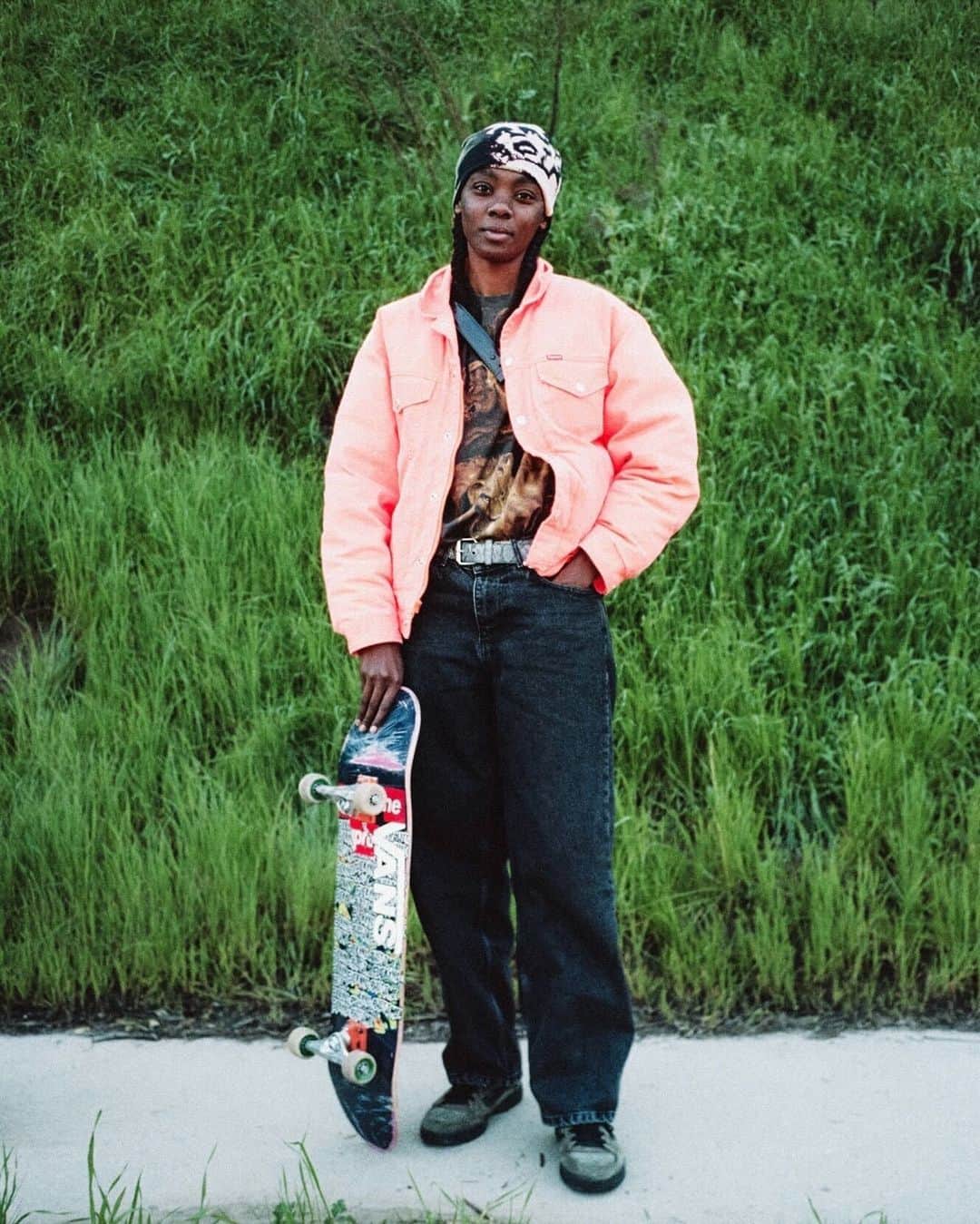 vans girlsのインスタグラム：「Beatrice Domond crowns the Zahba’s tech driven design with her own signature style. @BeatriceDomond’s color way of the Zahba Mid is available now online and at skate shops worldwide.」