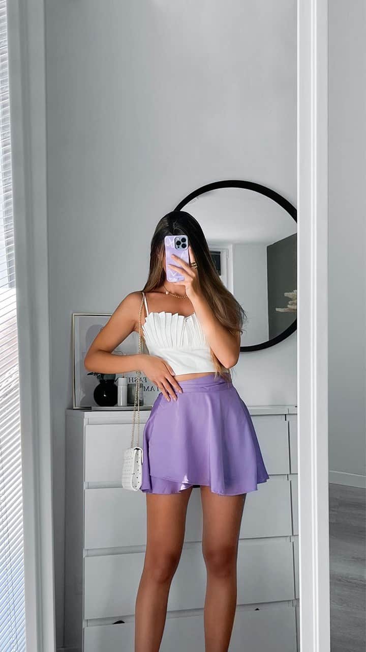 SHEINのインスタグラム：「OOTD: purple, pleated, undefeated 💜🤍✨ @sweetinstabella  Recreate this look 👇  🔎 11125513 13124898 10098602 16900059  #SHEIN #SHEINforAll #SHEINstyle #fashion #chic」
