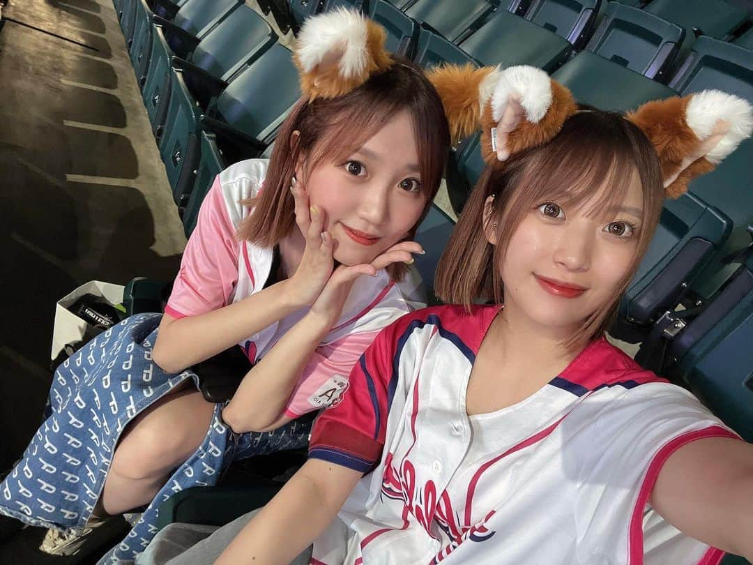 北出彩のインスタグラム：「なつきさんとエスコン🧡 . . #エスコンフィールド北海道 #lovefighters #🦊 #hokkaido #me #instagood #l4likes」