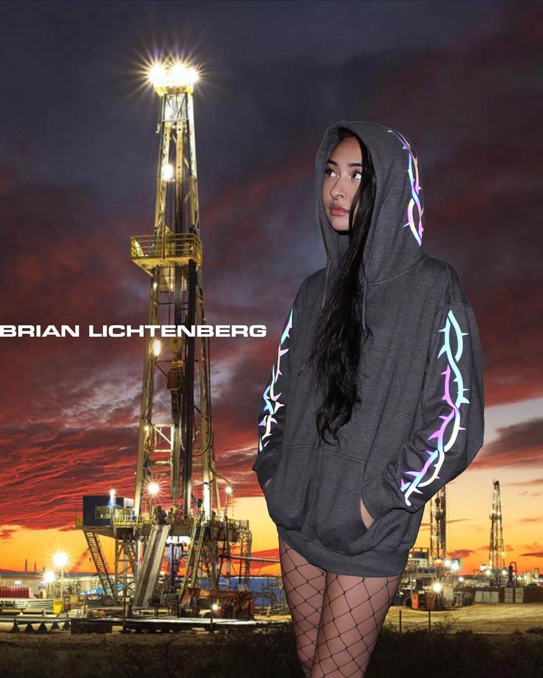 ブライアン・リッテンバーグのインスタグラム：「TAKE SOME TIME TO REFLECTⒷ  TINA IN THE TRIBAL THORN REFLECTIVE HOODIE  #BRIANLICHTENBERG」