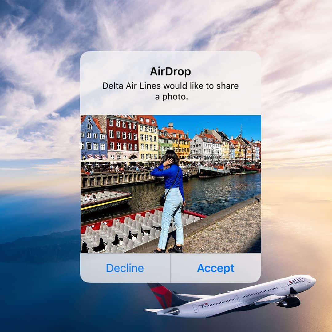 デルタ航空のインスタグラム：「Sharing is caring ❤️️   See you in Copenhagen!  Photo: @ilmi.sykl」