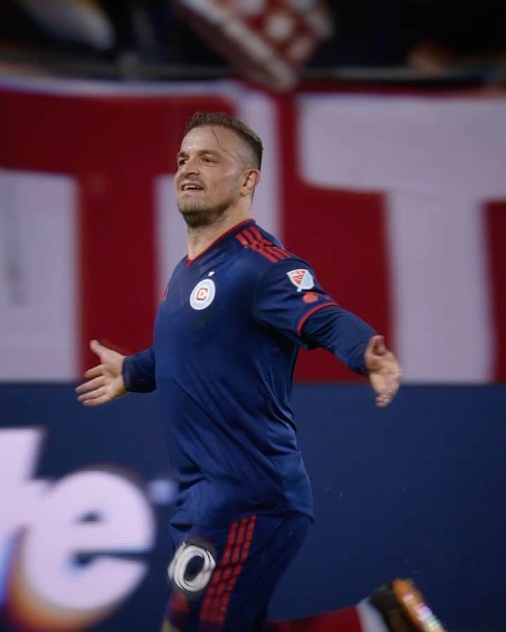 ジェルダン・シャチリのインスタグラム：「Nothin’ like a Shaq strike 🔥😲   #cf97 | @shaqirixherdan」