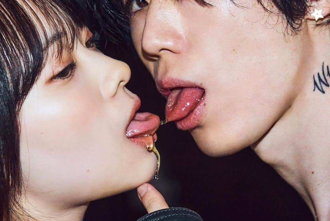 SHIROSEさんのインスタグラム写真 - (SHIROSEInstagram)「Lick me? or Lick you?  Cast: @wjf_shirose @seri_shirakawa  #shirose #whitejam #シロセ #白河芹」7月14日 10時21分 - wjf_shirose