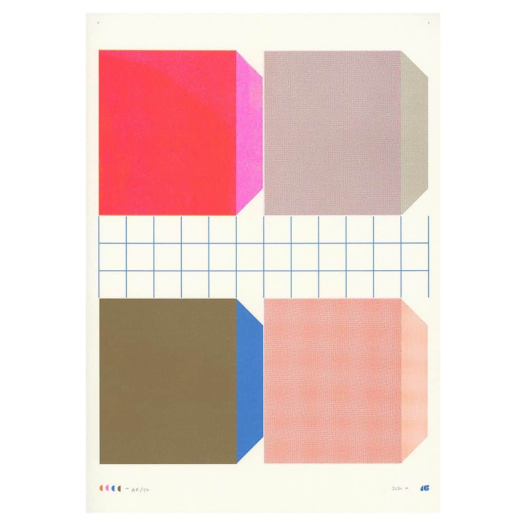 DOVER STREET MARKET GINZAさんのインスタグラム写真 - (DOVER STREET MARKET GINZAInstagram)「Risograph prints and artist books by Sigrid Calon launches Friday, July 14th at Dover Street Market Ginza 7F BIBLIOTHECA.  Sigrid Calon (Netherlands) builds her language out of pure and geometric patterns, interlacing graphics on every media, in any possible combination.  Her book “SC_1/1_1/2_1/4_1/8” arose from her curiosity to discover new forms and colour combinations. It is an homage to the Square, the Circle & the Grid with its  endless possibilities and exciting potential. It contains subtile references to sources of inspiration from the past and the present.  sigridcalon @post_books @doverstreetmarketginza」7月14日 10時59分 - doverstreetmarketginza