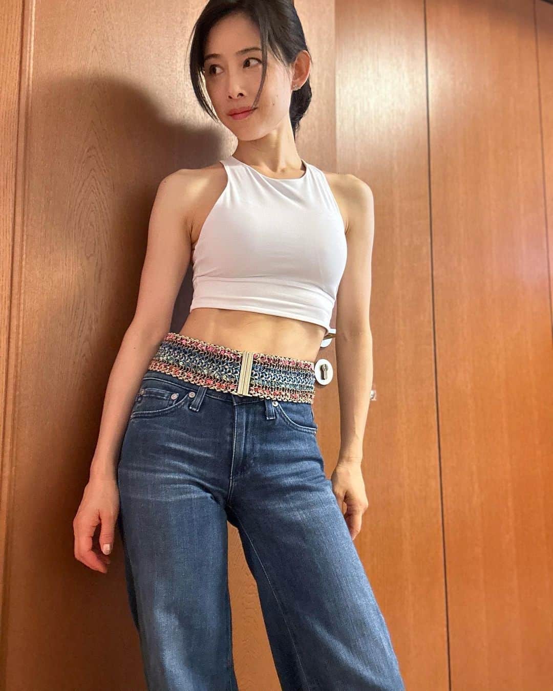 中岡由佳さんのインスタグラム写真 - (中岡由佳Instagram)「❇︎ Bra High Neck Long Line + bootcut & colorful belt クロワッサンサンドとフレンチトーストに 残りのコーヒーにミルクを注いでランチ😋 毎日違うものを食べたくなるように 毎日違うファッションを楽しみたい。 #fashion #lululemon #AG #LaLaSenorita #lunch」7月14日 13時32分 - yuka_nakaoka