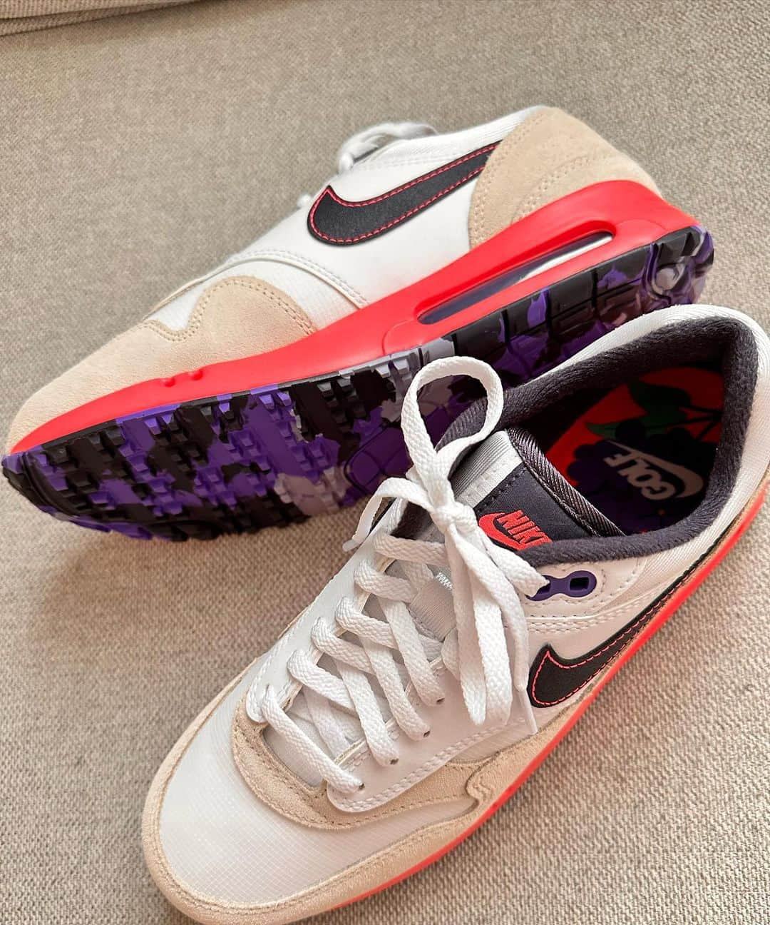 澁澤莉絵留さんのインスタグラム写真 - (澁澤莉絵留Instagram)「＊ ＊ My favorite shoes💜❤️  Isn't it cute ? 🤭  #nike #nikegolf」7月14日 13時40分 - rieru54