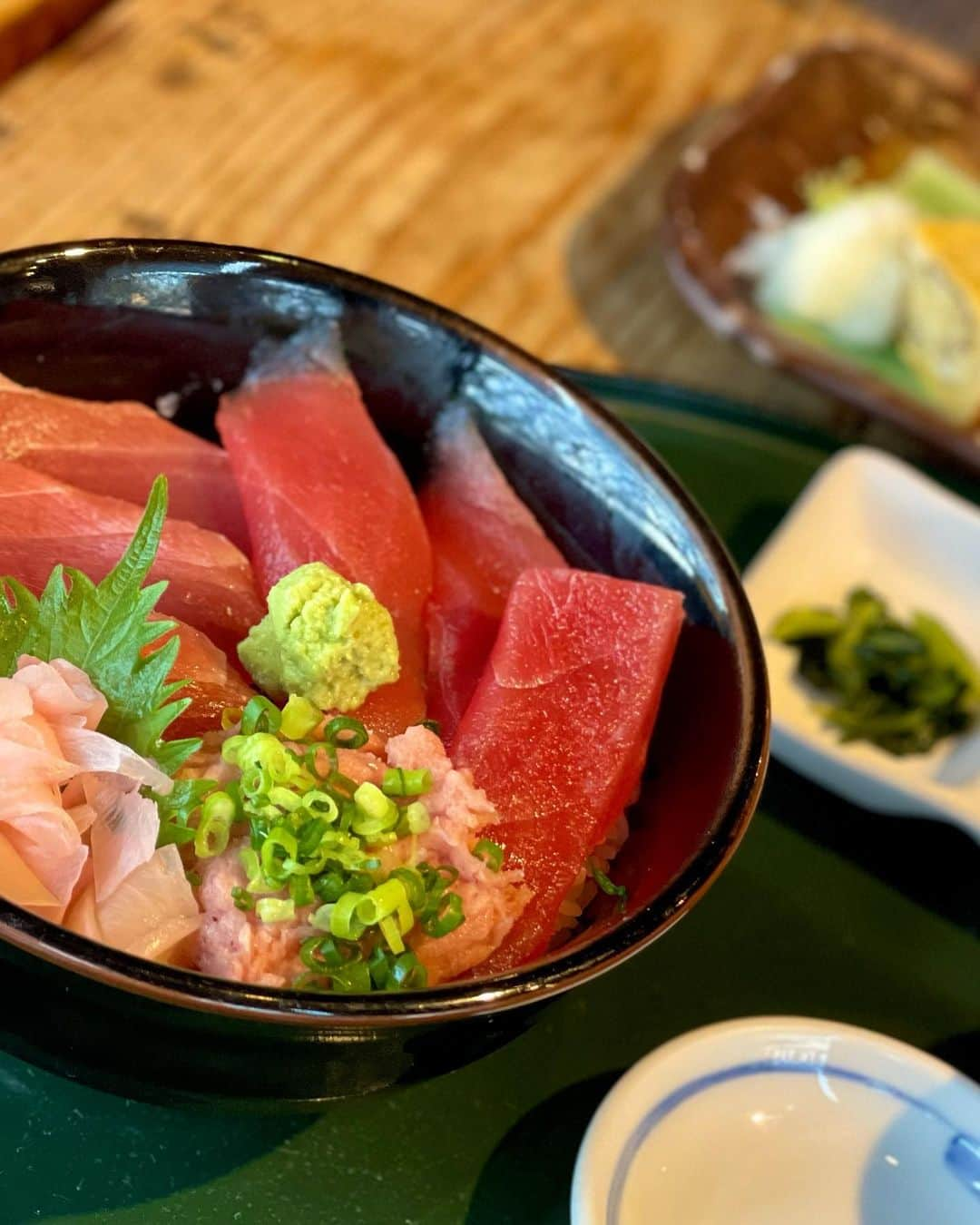 相沢みなみさんのインスタグラム写真 - (相沢みなみInstagram)「📍庄和丸 三崎港🐟 I like tuna's lean meat part🌟 I was satisfied by this size❤️ Do you like tuna?? . まぐろは赤身派❤️ 身がこんなに大きいから 食べ応えあって大満足だった💫 . #まぐろ #マグロ #鮪 #tuna  #庄和丸 . #相沢みなみ  #minamiaizawa」7月14日 14時03分 - epoint2016