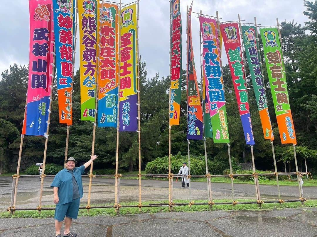 豊ノ島大樹のインスタグラム：「ちょいと仕事で名古屋へ。  相撲ファンです。  東海ラジオ、東海テレビ。 いつでも呼んでください！笑  霊長類最強みっけ！  #大相撲 #名古屋場所 #吉田沙保里 #豊ノ島 #高知 #宿毛」