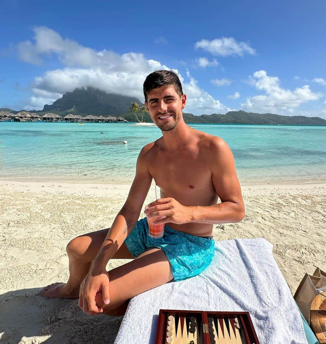 ティボ・クルトゥワさんのインスタグラム写真 - (ティボ・クルトゥワInstagram)「BORA BORA 😍🏝️☀️」7月14日 16時30分 - thibautcourtois