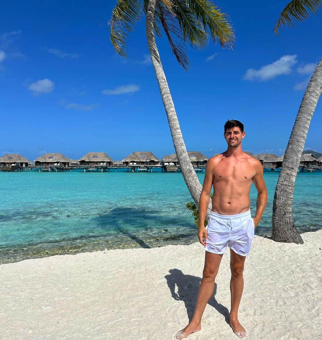 ティボ・クルトゥワさんのインスタグラム写真 - (ティボ・クルトゥワInstagram)「BORA BORA 😍🏝️☀️」7月14日 16時30分 - thibautcourtois