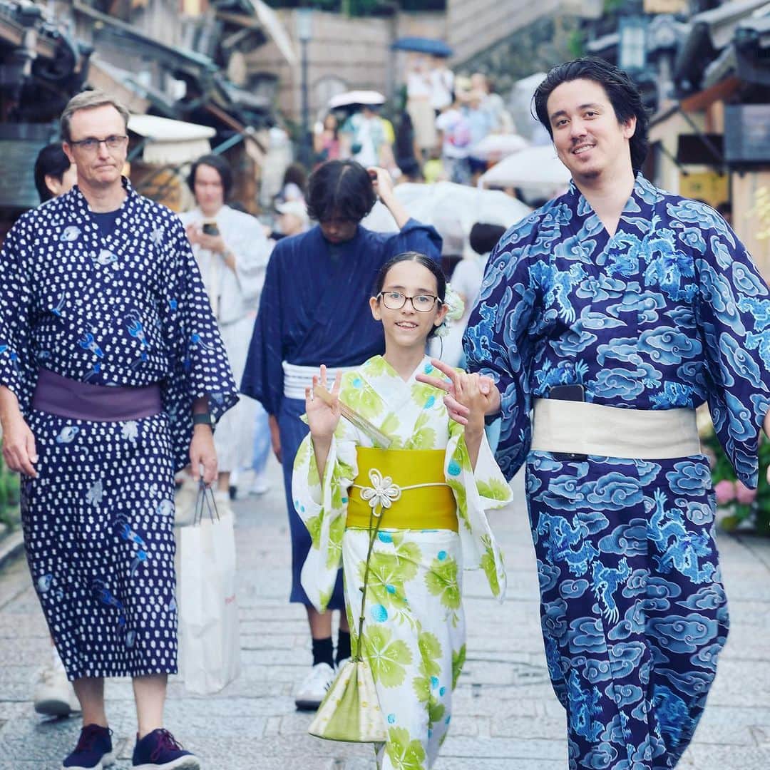 りありこさんのインスタグラム写真 - (りありこInstagram)「京都家族や友人と楽しい時を過ごしています。  #りありこチャンネル  #京都 #fotowa」7月14日 15時25分 - leahrikophoto