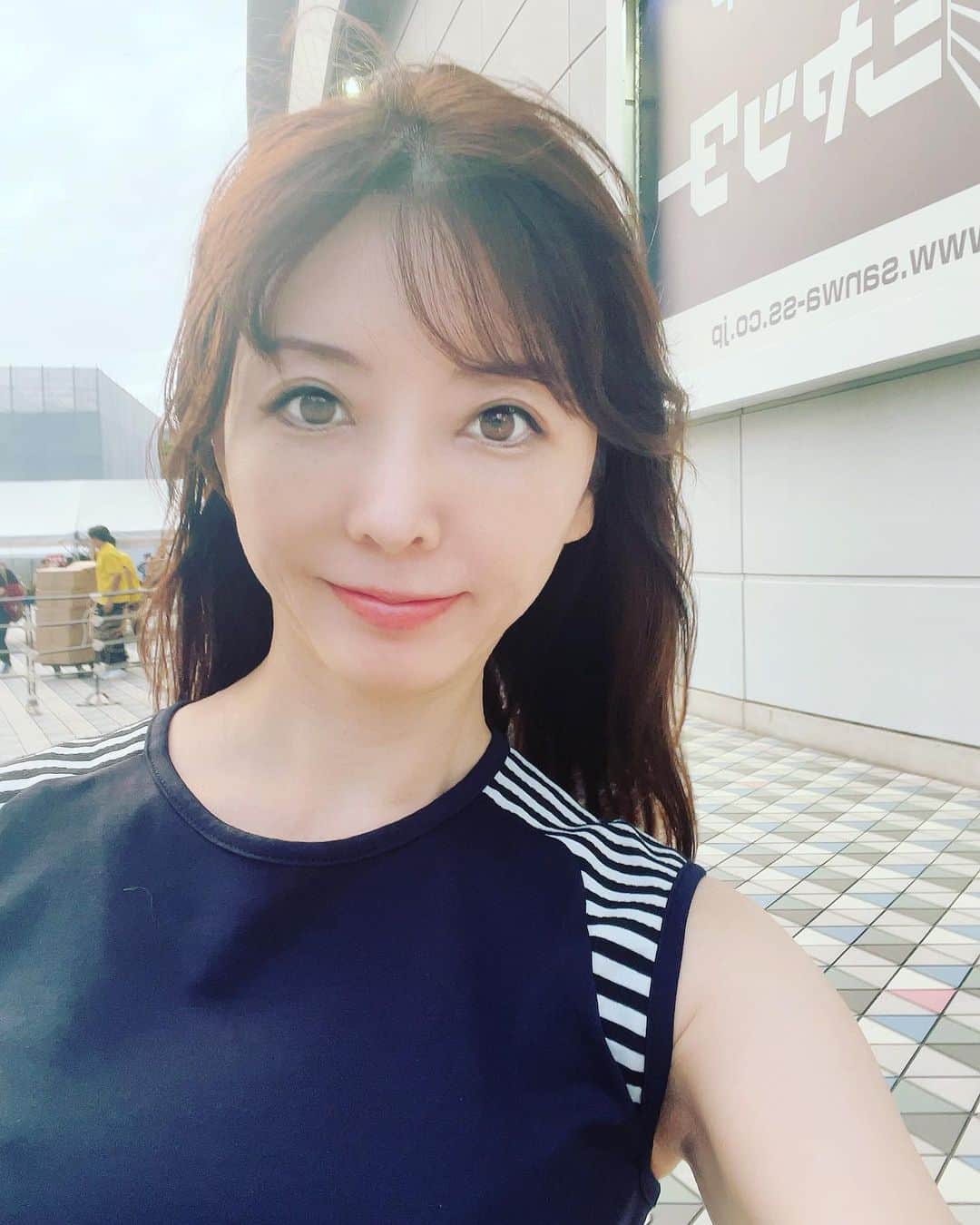 高村凛のインスタグラム：「東京ドーム⚾️  久しぶりに来た‼️  テンション上がる〜👍 #野球 #東京ドーム」