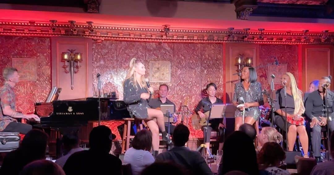 ベス・ベアーズのインスタグラム：「Only 2 more nights to see us LIVE NYC @54below ! $25 LIVESTREAM tickets if you wanna watch it from home Saturday evening! 7pm EST/ 4pm PST ! Link in bio and stories !  @tichinaarnold @tichinazenay @theneighborhood」