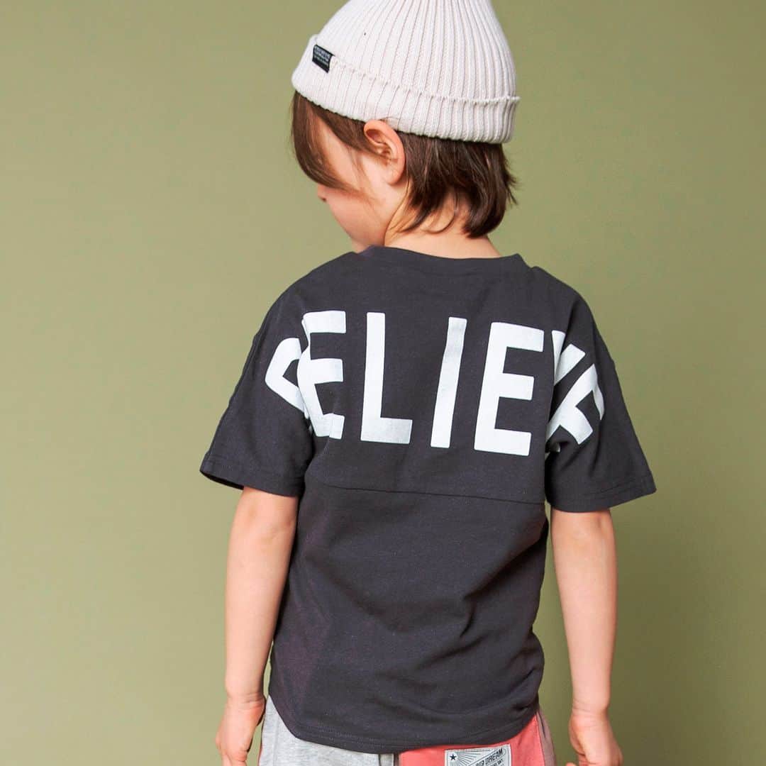 エフオーオンラインストア 子供服さんのインスタグラム写真 - (エフオーオンラインストア 子供服Instagram)「＼おすすめセール商品のご紹介🎉／　MAX５０％OFFサマーセール開催中✨ 今すぐ使えるアイテムがセール価格に！！  そして！今ならタイムセールも実施中🤭 セール商品がさらにお得にゲットできます！  さらに！対象商品3点以上でさらに10％OFFに⭐  --------------------- タイムセール、3点10％OFFのイベントはどちらも 【7/19(水)12：59まで】 ---------------------  まだまだ使えるアイテムばかり🌈 のサマーセールをお見逃しなく！  ======================= 商品詳細や価格は ショッピングタグからご覧いただけます★ =======================  #foonline #BREEZE #ブリーズ #apreslescours #アプレレクール #子供服 #こどもふく #ベビー服 #キッズ服 #キッズコーデ #女の子コーデ #男の子コーデ #ベビーコーデ #おしゃれキッズ #おしゃれキッズと繋がりたい #リンクコーデ #キッズSALE #キッズセール　#子供服セール #子供服SALE #キッズTシャツ #キッズワンピース #キッズボトム」7月14日 18時00分 - foonline