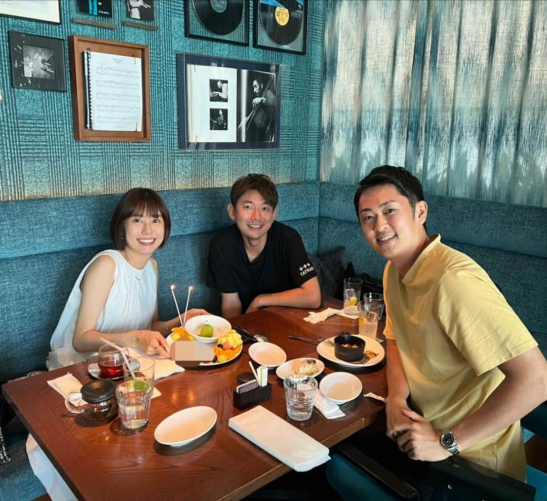 木下康太郎さんのインスタグラム写真 - (木下康太郎Instagram)「* 出産頑張って！ また一緒に働ける日を楽しみにしてるよ😉🎉  #同期 #なんと入社14年目 #トリュフポテト美味しかった #山﨑夕貴 #谷岡慎一 #フジテレビ #アナウンサー」7月14日 18時14分 - kotaro_kinoshita0906