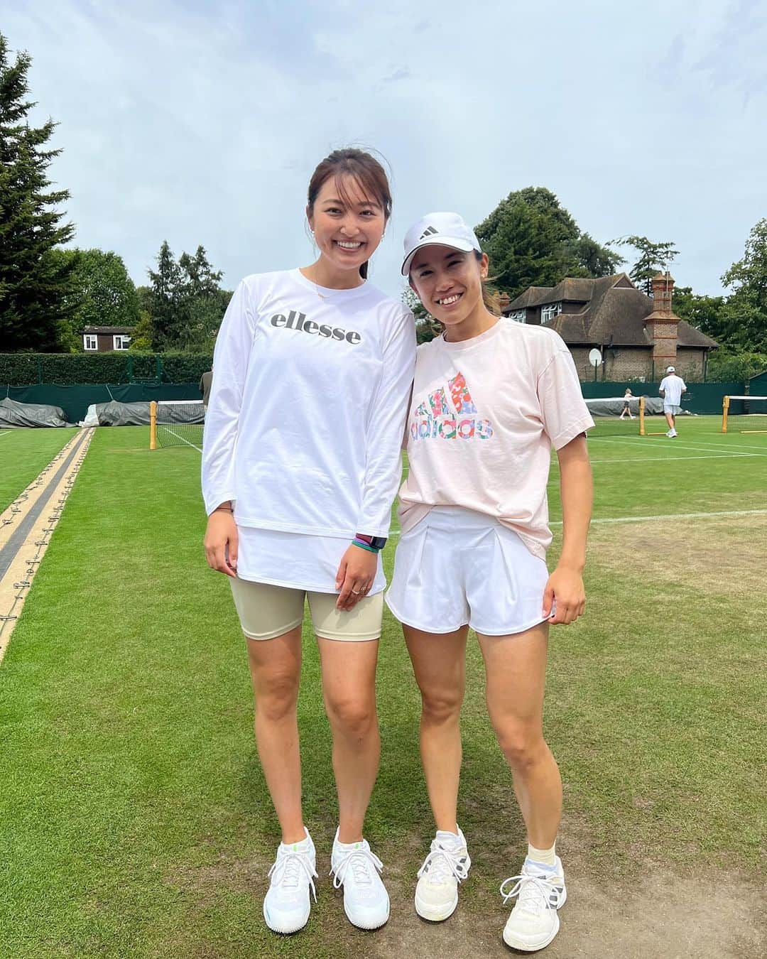 西口真央さんのインスタグラム写真 - (西口真央Instagram)「あっという間の2週間🎾🍓🌱  未唯ちゃん、お世話になった皆様、現地で会ってくれたお友達、ありがとうございました🧸！！！  👚 @ellessejapan  #wimbledon #ウィンブルドン #ellessejapan #ellesse #tennis #エレッセ #エレッセテニス #テニスウエア」7月14日 18時50分 - maaaaaaaoo_1003