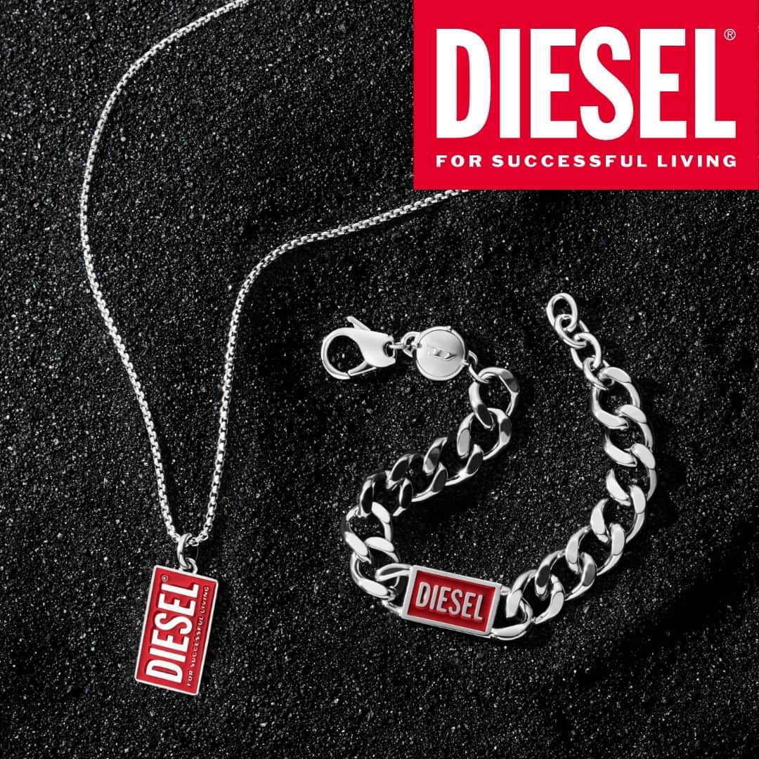 TiCTACさんのインスタグラム写真 - (TiCTACInstagram)「7/15(土)～「DIESEL」人気のアクセサリー・腕時計のラインナップを一部店舗で拡大。先着で「マスキングテープ」をプレゼントする今だけのサマーキャンペーンもお見逃しなく！  イタリアのプレミアム・カジュアル・ブランド「DIESEL（ディーゼル）」。1978年に誕生したディーゼルは、デニムをはじめ、メンズ、ウィメンズのコレクションから小物まで幅広いスタイルのアイテムを展開。遊び心あふれるユニークなデザインで世界中のファンを魅了し続けています。  ■DIESELサマーキャンペーン開催！  豊富なラインナップを取りそろえている下記6店舗にて、DIESELの「腕時計」「アクセサリー」を総額44,000 円(税込)以上ご購入で、「マスキングテープ」をプレゼント！  開催期間：7/15(土)～なくなり次第終了  ＜開催店舗＞ 仙台パルコ店 池袋パルコ店 トルク新宿ルミネ店 なんばパークス店 名古屋パルコ店 福岡パルコ店   #diesel #ディーゼル #アクセサリー #dieselwatch #手元コーデ #watchcollector #腕時計 #時計 #watch #メンズファッション #メンズファッションコーデ #チェーンブレス #ブレス #ブレスレット #ネックレス」7月14日 18時51分 - tictac_press