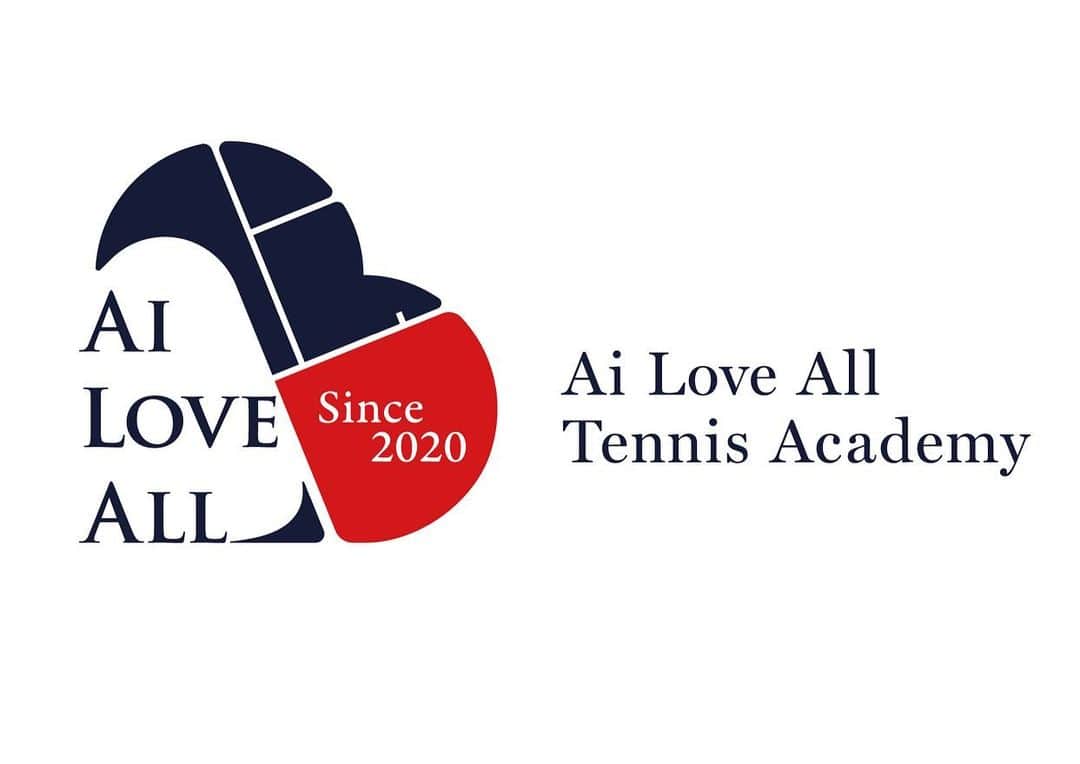 尾崎里紗のインスタグラム：「元世界ランキング47位の #中村藍子 さんからご依頼を頂き、 @ai_love_all_tennis_academy 様のロゴを作らせて頂きました！ ⁡ 名前に『Love』が入っていることからハートを入れたいという事で、文字と合わせてハートに見えるようにデザインしました。 右上にはテニスコートも入れています🎾  ⁡ 色は濃い紺の『勝色』と『赤』 勝色は鎌倉時代の武士たちが好み、元々は『褐色』と表記されていたみたいなんですが 「かつ」に「勝」の字をあてて縁起色としたのが色名の由来だそうです。 勝負に縁起が良いという事でこの色になりました😊(↑藍子さん達のアイデア💡) ⁡ ⁡ 勝色✖️赤をメインに使いながら、その時その時で色んな色を使えるように何色かお渡ししてます🫡 ⁡ ⁡ ⁡ ロゴ作りは初めてだったのでどうやってアイデアを出したらいいのか分からず時間がかかってしまいましたが 藍子さんやアカデミーの皆さんの意見をたくさん聞きながらなんとか作れました✨ ⁡ 今後はこういう仕事も増やせていけたらいいなと思うので、引き続き勉強していきたいと思います💪🏻 ⁡ ⁡ 依頼してくださってありがとうございました(^^) ⁡ ⁡ ⁡」