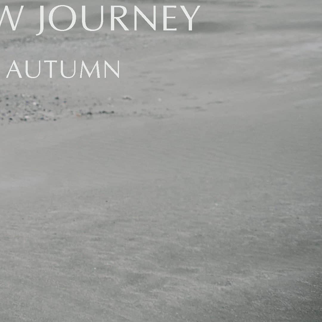 ロペのインスタグラム：「-THE NEW JOURNEY-  ⁡ 2023 Autumn/Winterの ROPÉが掲げるテーマは「シネマティック・ブルジョワジー」。 ⁡ まるでフランス映画のワンシーンのようにドラマティックで、現代を生きる女性にふさわしいシックで力強いピースたち。  ⁡ 誕生から55年を迎え、進化し続ける ROPÉの最上級なスタンダードをお届けします。  ⁡ J'aDoRe JUN ONLINEでご購入いただけます。 ⁡ ⁡ ⁡ @rope_jp @jadorejunonline  #2023autumn #CinematicBourgeoisie #ロペ #ROPÉ #ropejp」