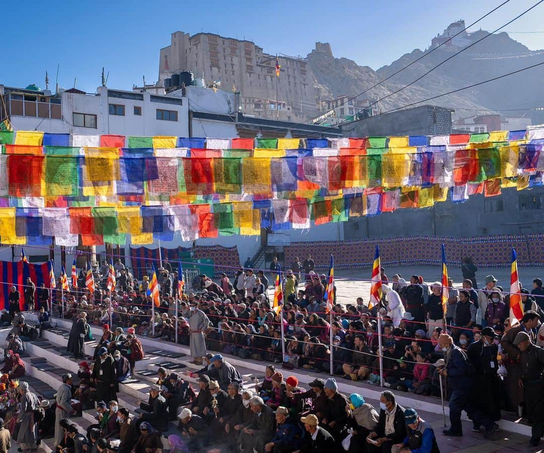 ダライ・ラマ14世さんのインスタグラム写真 - (ダライ・ラマ14世Instagram)「HHDL embarks on a pilgrimage to Jhokang in Leh, Ladakh on July 14, 2023. #dalailama #leh #ladkh #pilgrimage」7月14日 19時39分 - dalailama