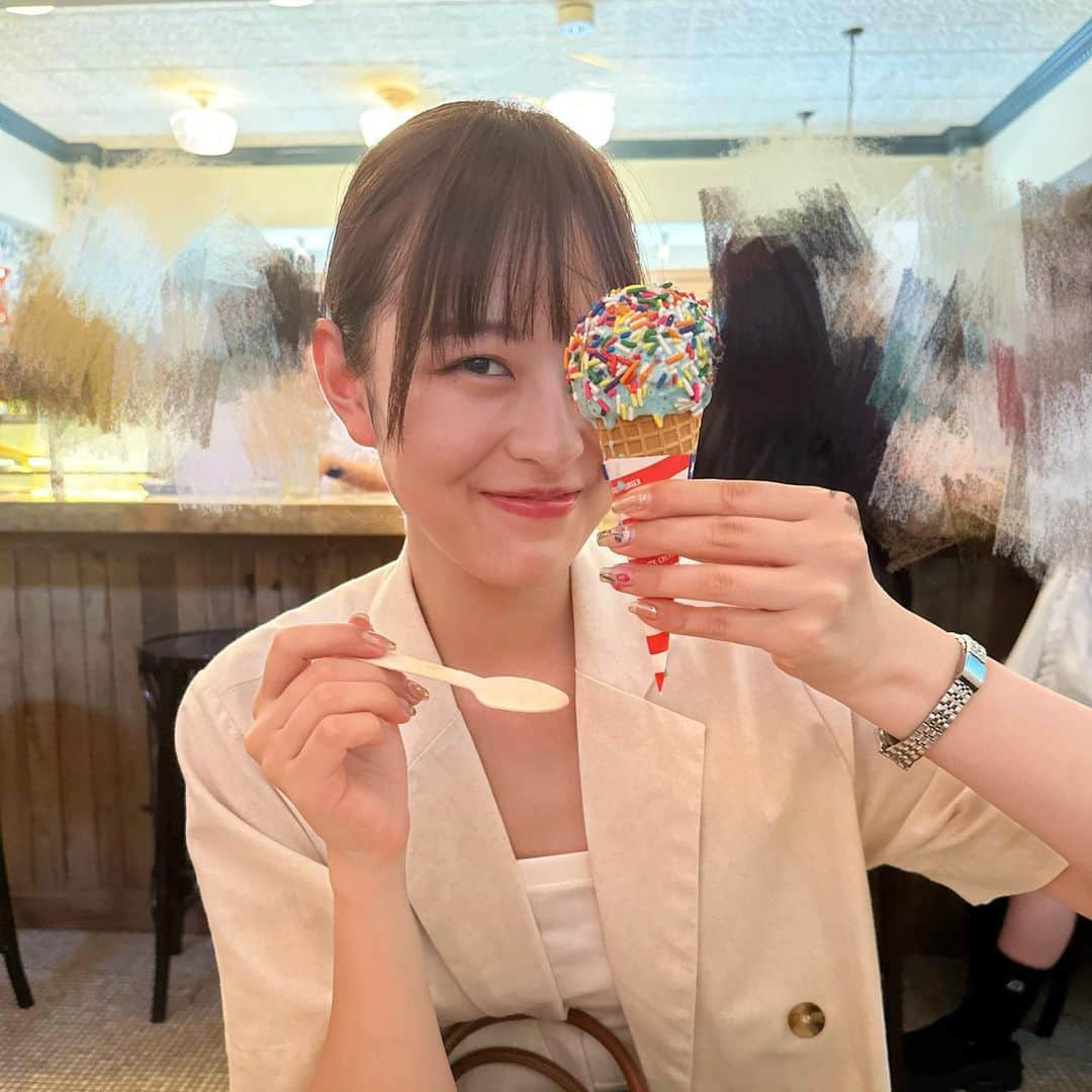 大野帆香さんのインスタグラム写真 - (大野帆香Instagram)「チョコミント党🍨 最後の写真新奇の猫耳みたいになってる🐈」7月14日 19時46分 - honoka__719