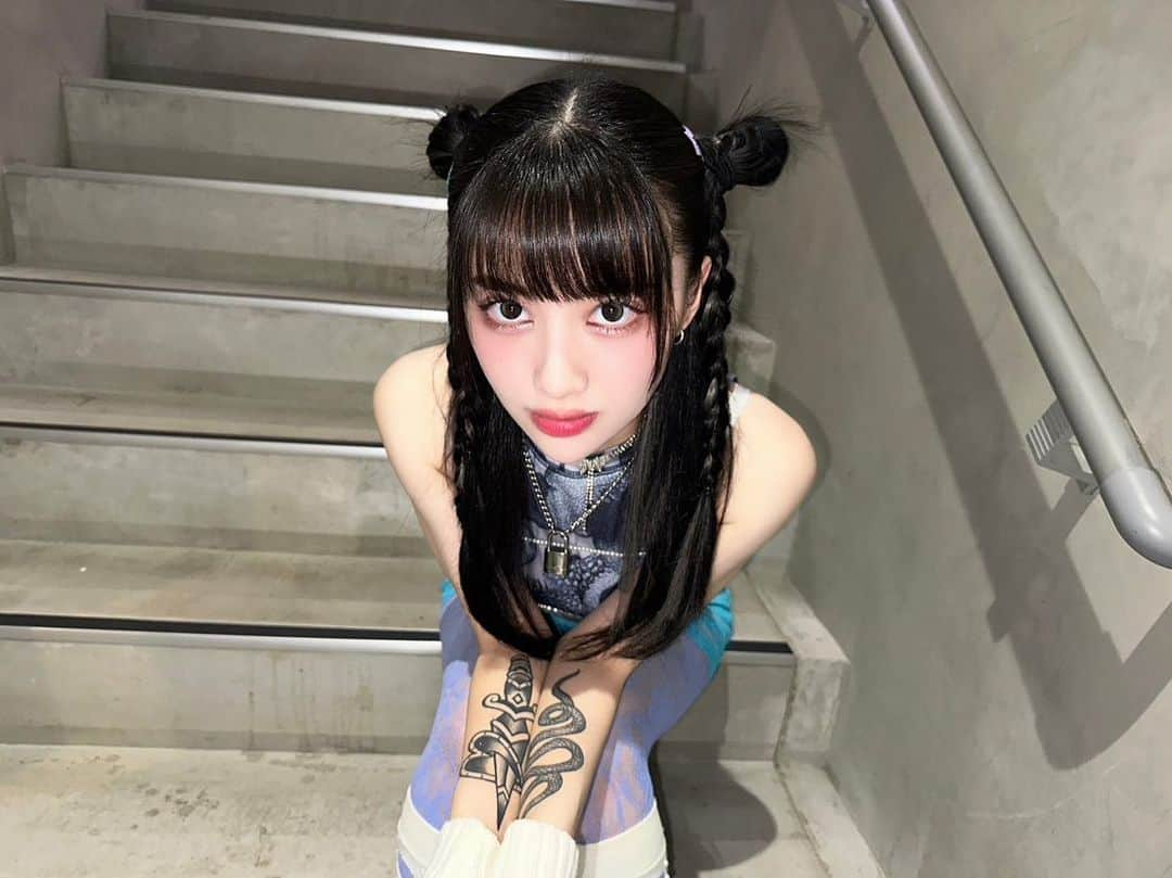 黒宮れいさんのインスタグラム写真 - (黒宮れいInstagram)「*･゜ﾟ･*:.｡..｡.:*･'🖤'･*:.｡. .｡.:*･゜ﾟ･*」7月14日 21時00分 - suicide_u