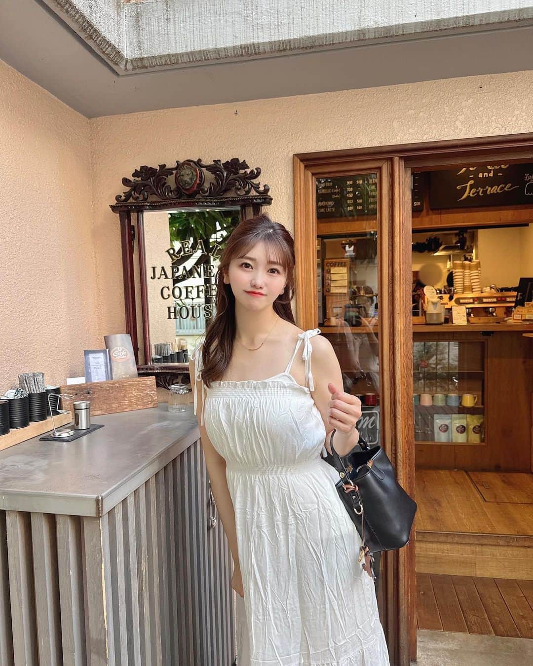 natsumiさんのインスタグラム写真 - (natsumiInstagram)「. ㅤㅤㅤㅤㅤㅤㅤㅤㅤㅤㅤㅤㅤ たまたま入ったカフェが かわいかった…🫠♡ ㅤㅤㅤㅤㅤㅤㅤㅤㅤㅤㅤㅤㅤ 暑すぎてアイス🍦 ㅤㅤㅤㅤㅤㅤㅤㅤㅤㅤㅤㅤㅤ ここのラテが美味しかったから また飲みたい ˎˊ˗ ㅤㅤㅤㅤㅤㅤㅤㅤㅤㅤㅤㅤㅤたしか代々木上原の近くだった気がする、、 ㅤㅤㅤㅤㅤㅤㅤㅤㅤㅤㅤㅤㅤ ㅤㅤㅤㅤㅤㅤㅤㅤㅤㅤㅤㅤㅤ onepiece @韓国 sandal @shein_japan  ㅤㅤㅤㅤㅤㅤㅤㅤㅤㅤㅤㅤㅤ ㅤㅤㅤㅤㅤㅤㅤㅤㅤㅤㅤㅤㅤ ㅤㅤㅤㅤㅤㅤㅤㅤㅤㅤㅤㅤㅤ #ootd #code #代々木上原カフェ #カフェ巡り #東京グルメ #ワンピースコーデ #アイス #韓国ファッション #shein購入品 #シーイン購入品」7月14日 20時26分 - iskw_ntm