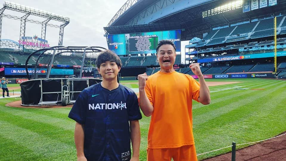 前田裕太のインスタグラム：「MLBオールスターにお邪魔させていただきました。色々と良い経験をさせていただきました。レッドカーペットも歩くこともできて、とても楽しかったです。ありがとう、MLB。ありがとう、シアトル。」