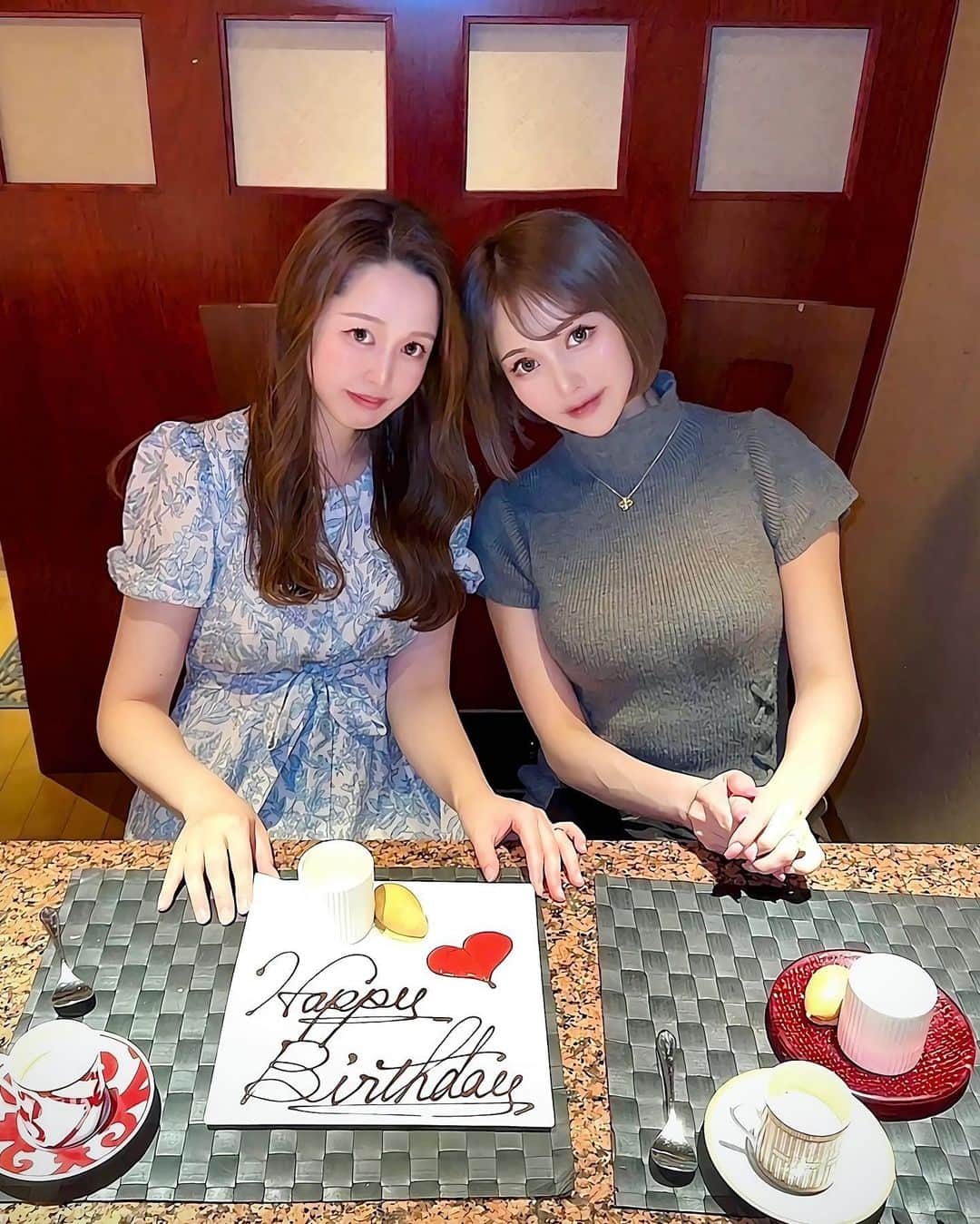 AIKAさんのインスタグラム写真 - (AIKAInstagram)「.  📍鉄板フレンチSetsu  @miii_0329 のお祝いで🥰  前菜から美味しかった🍽✨  ここで食べる アワビの肝バターが好き🤤  久しぶりに オマール海老食べたい🫶💕  . #鳥取グルメ #米子グルメ」7月14日 20時40分 - aikaaa1110