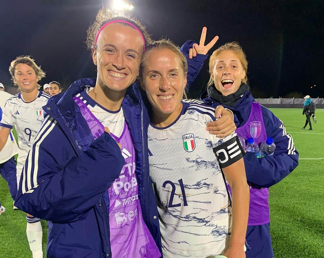 サッカーイタリア代表さんのインスタグラム写真 - (サッカーイタリア代表Instagram)「🇳🇿🆚🇮🇹 0️⃣-1️⃣  ✅ Ad #Auckland le #Azzurre vincono il test a porte chiuse contro la Nuova Zelanda 👏🏻  ⚽️ Giacinti 23’  #FIFAWWC #ITA #Nazionale #LeAzzurreSiamoNoi」7月14日 20時51分 - azzurri